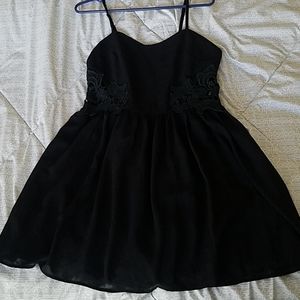 NWT Ellison black dress